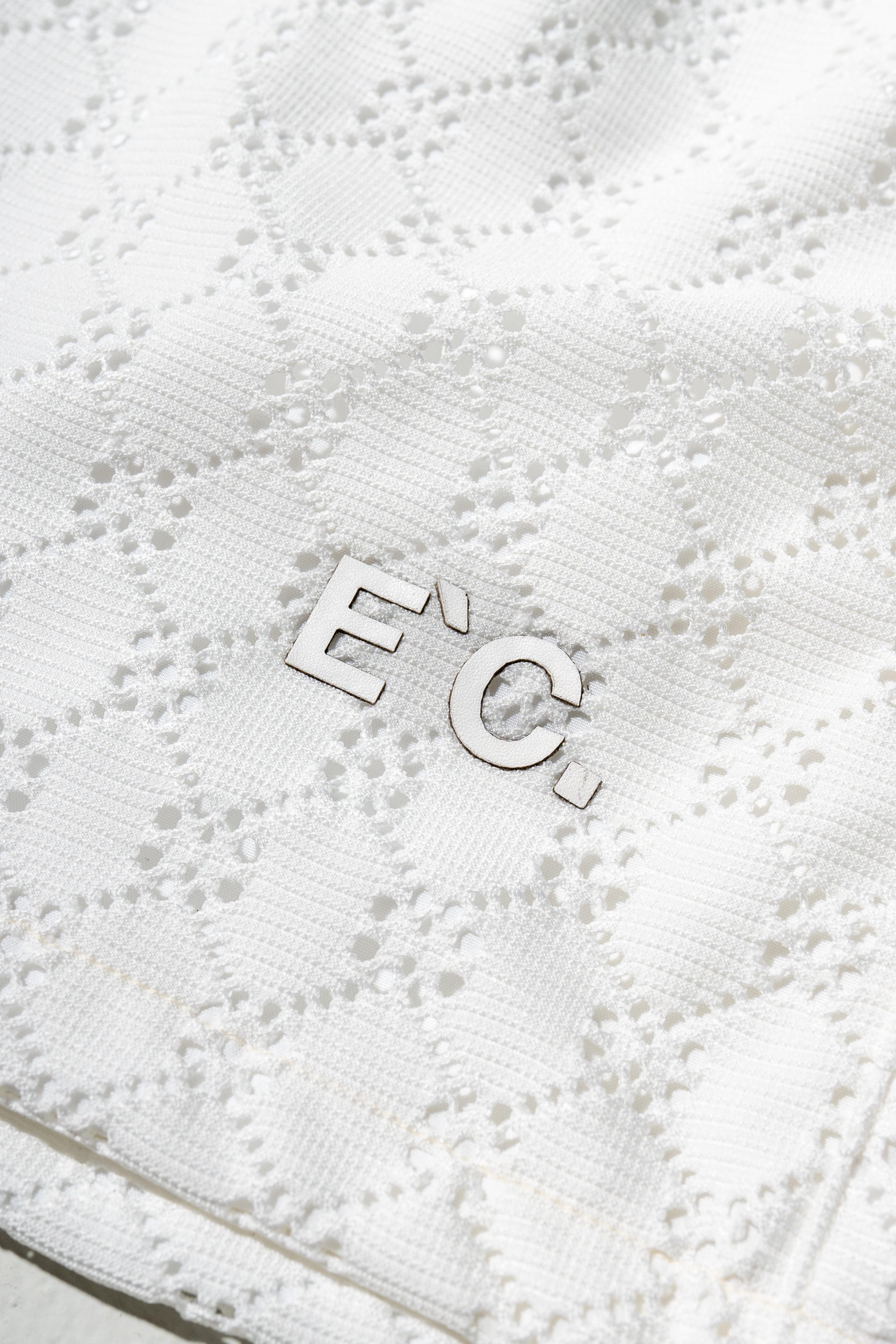 Beehive Shorts E`C. - Off White