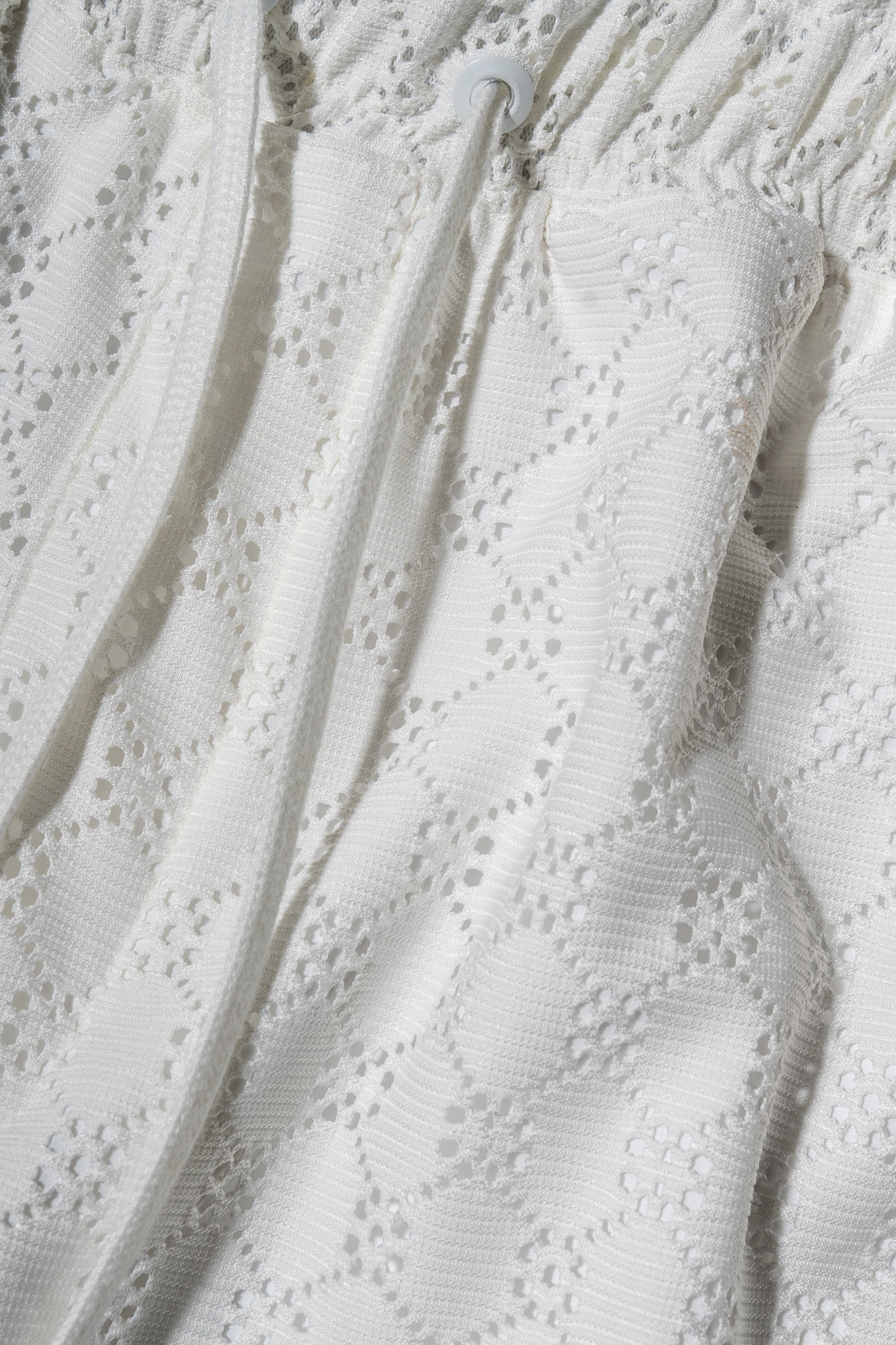 Beehive Shorts E`C. - Off White