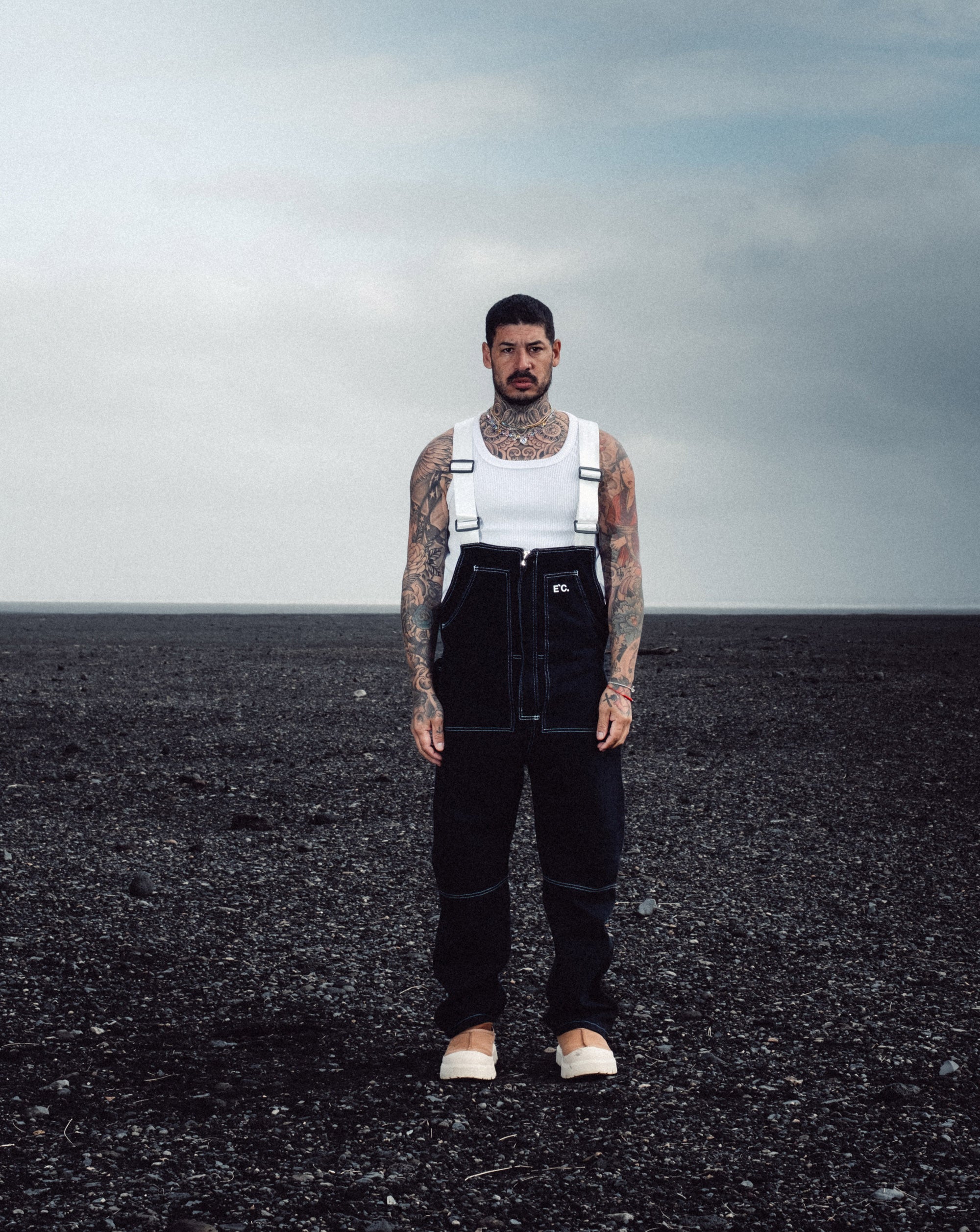 Overall E`C. Black