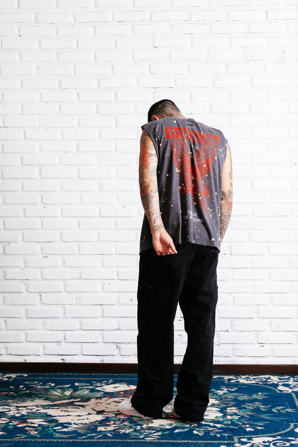 Destroyed Muscle Tank E`C. Gray