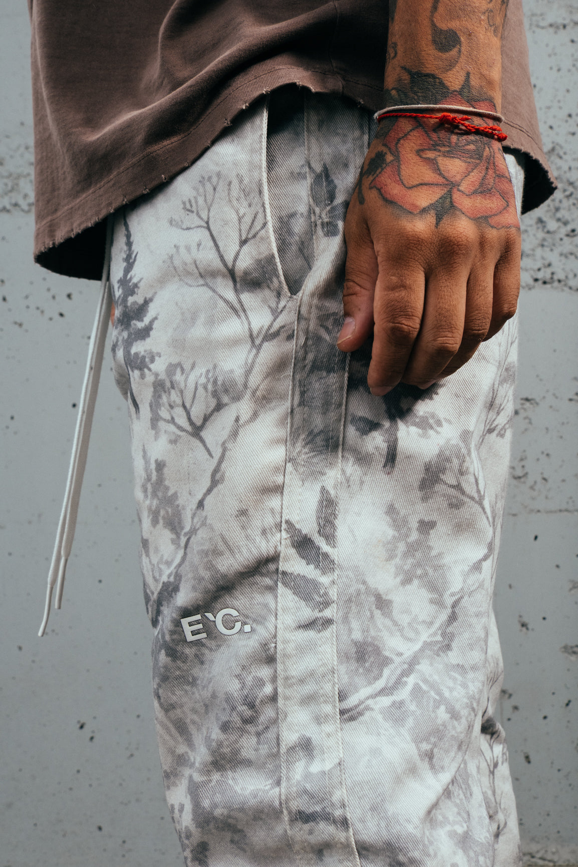 Calça Sarja Camo E`C.