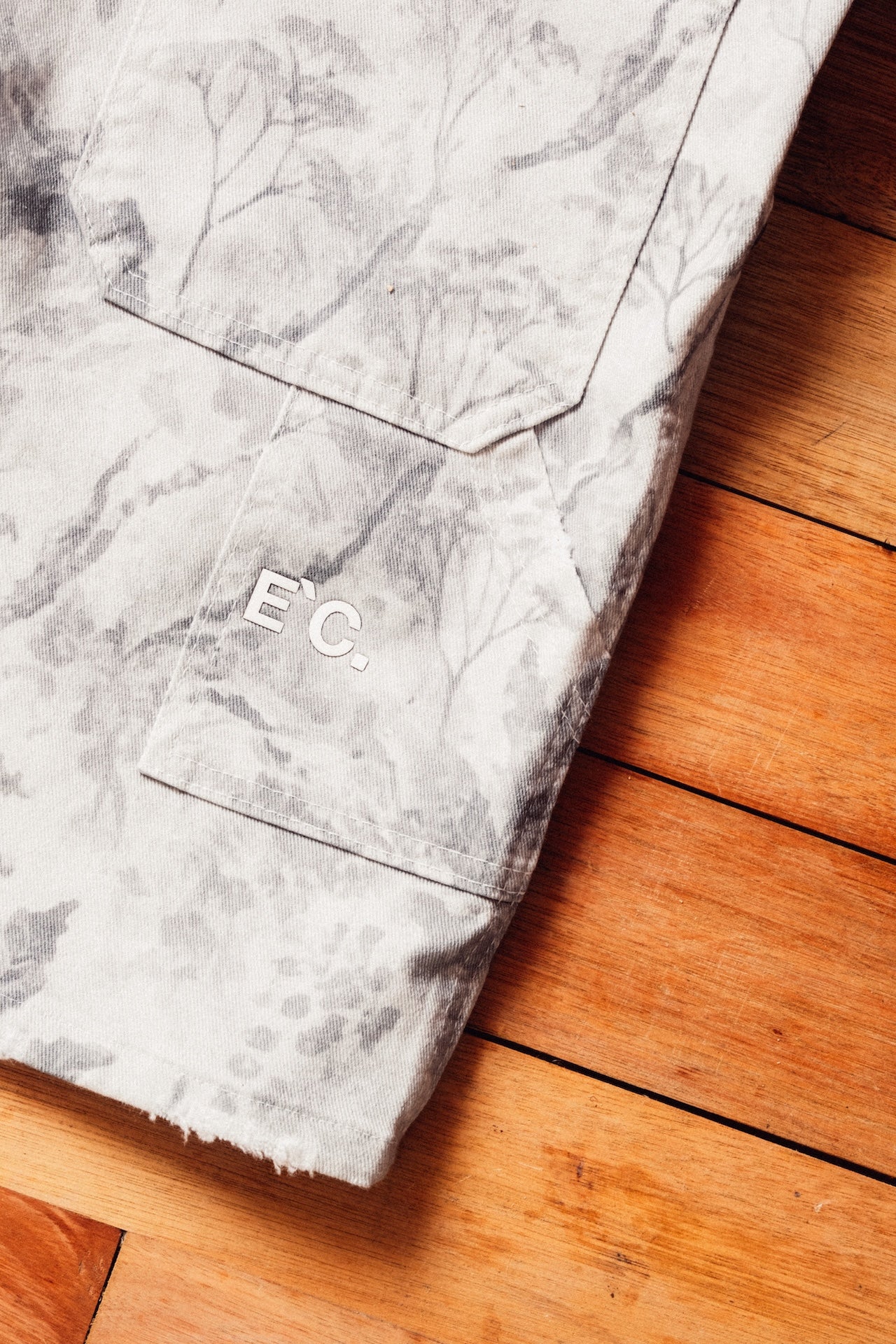 Carpenter Shorts E`C. Camo