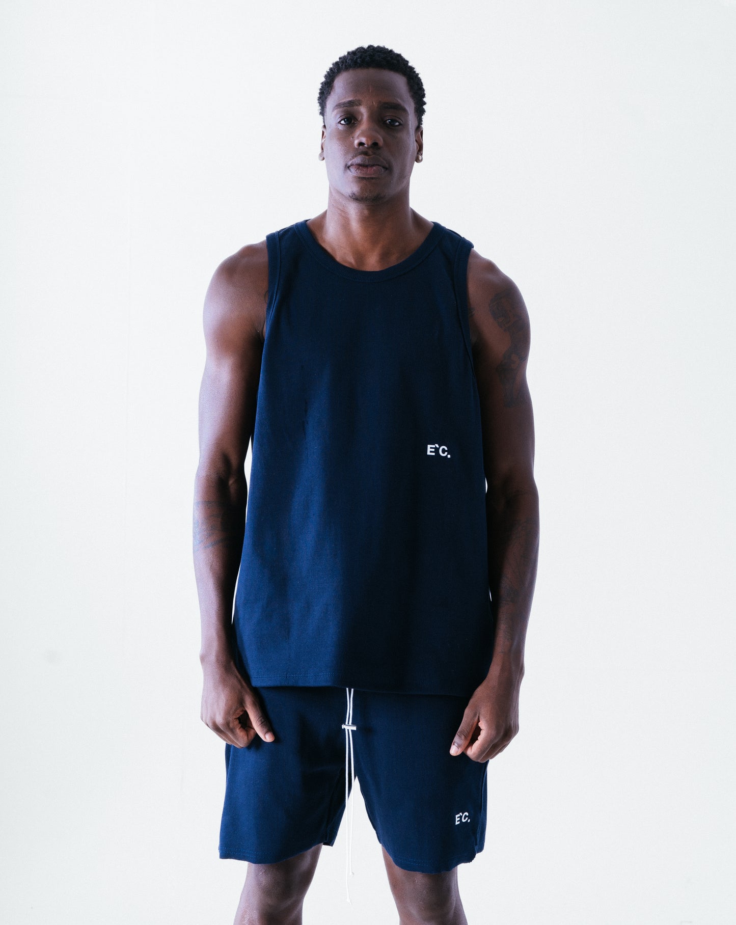 Esse`nc.ial Shorts - Navy