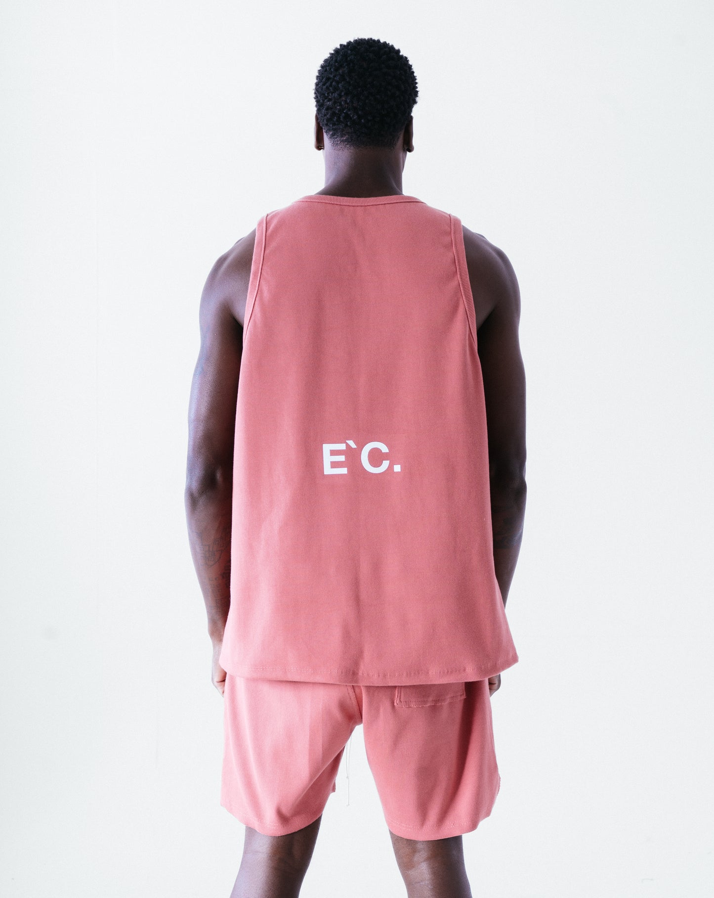 Esse`nc.ial Shorts - Rouge