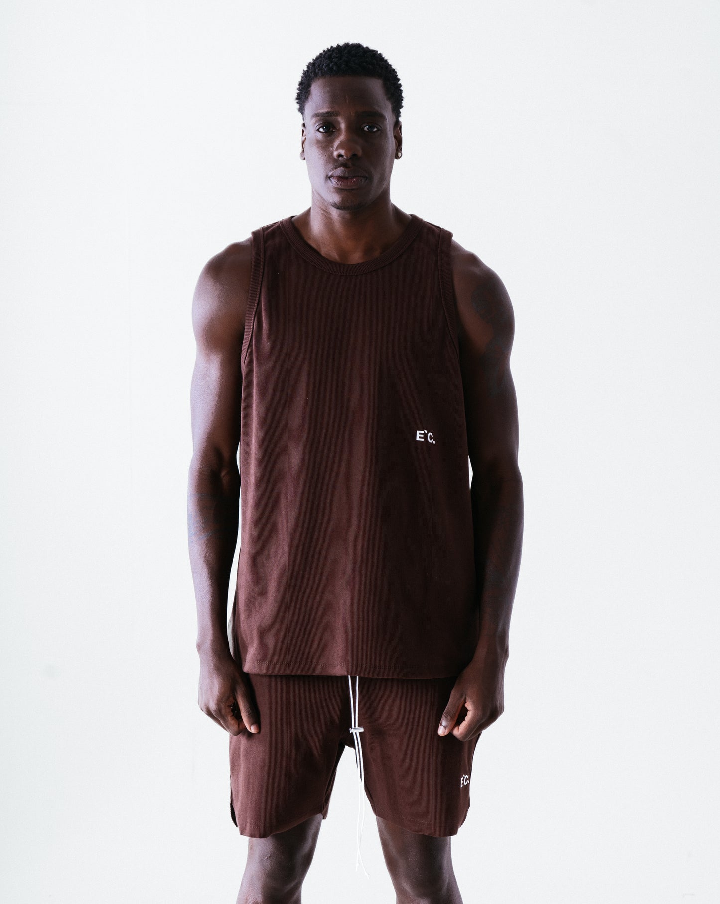 Esse`nc.ial Tank - Brown