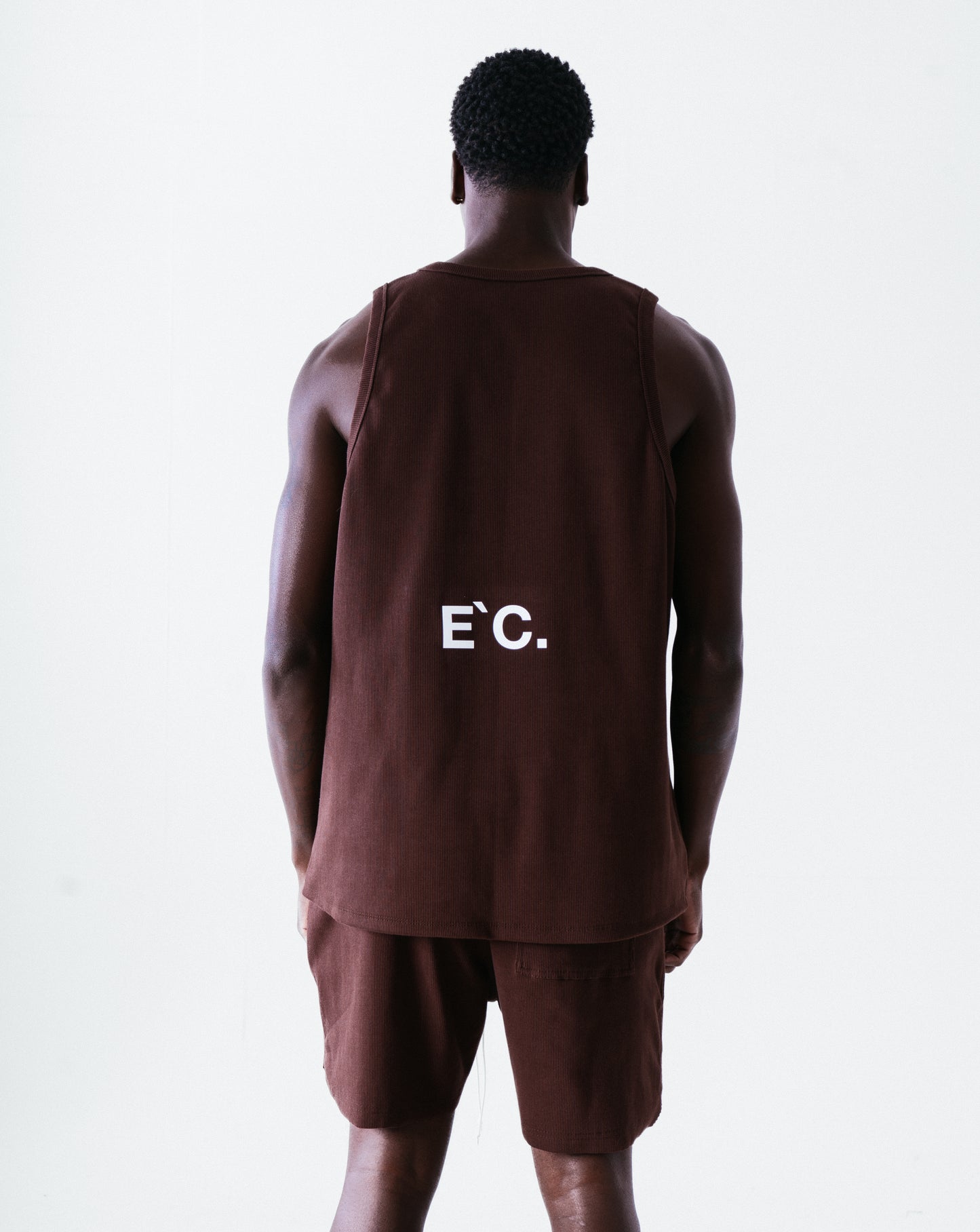 Esse`nc.ial Tank - Brown