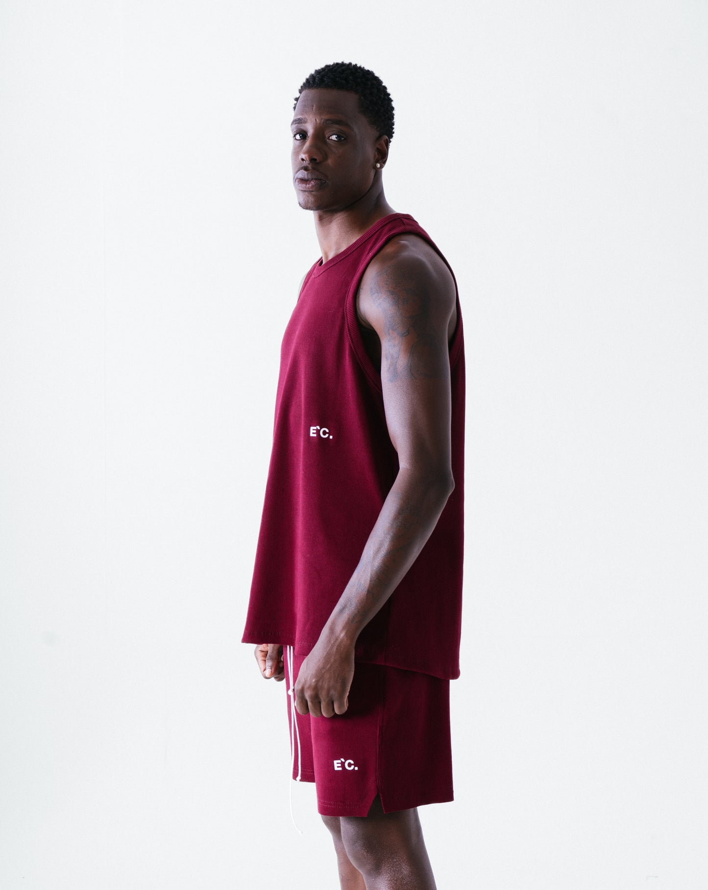 Esse`nc.ial Shorts - Bordeaux