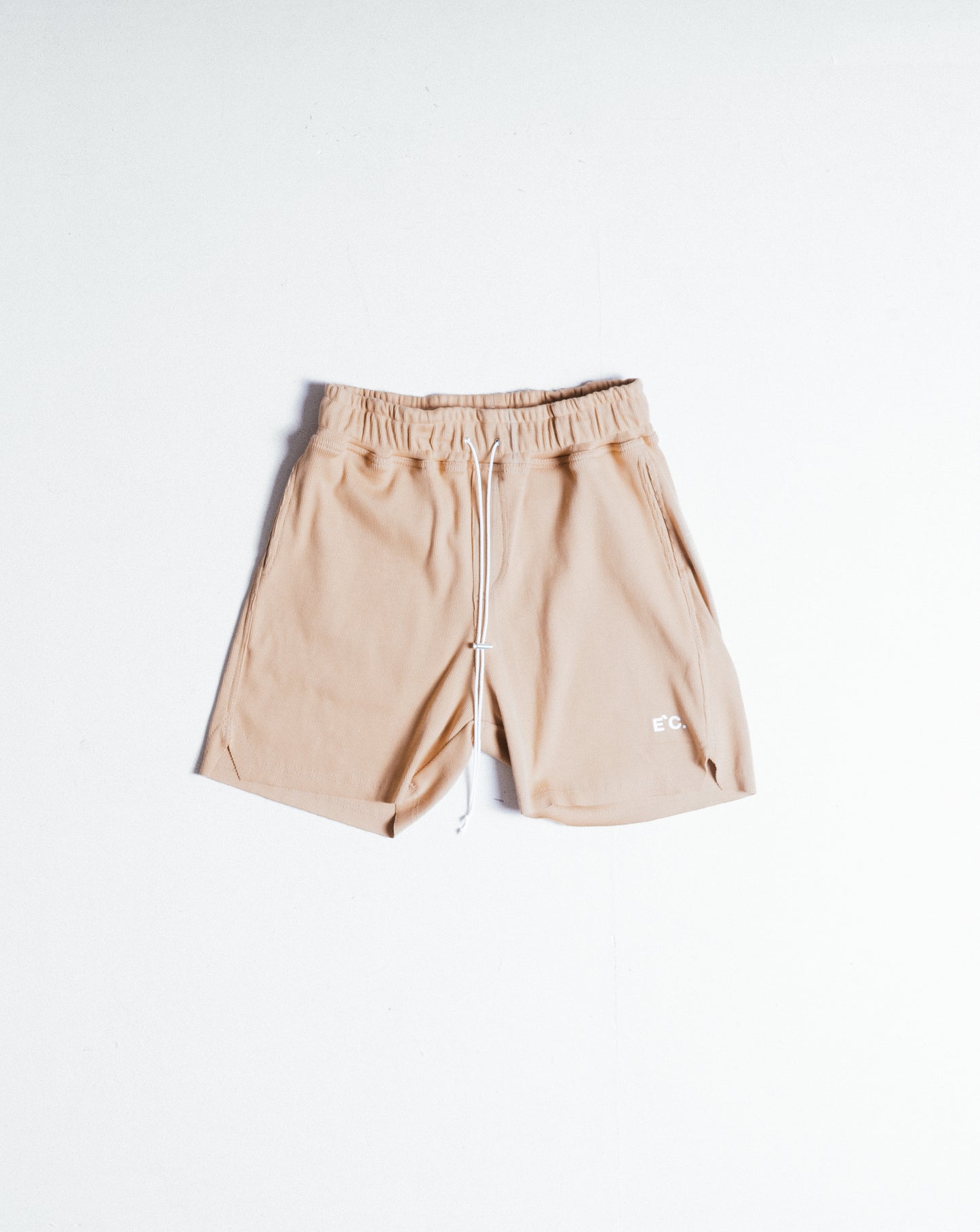 Esse`nc.ial Shorts - Camel