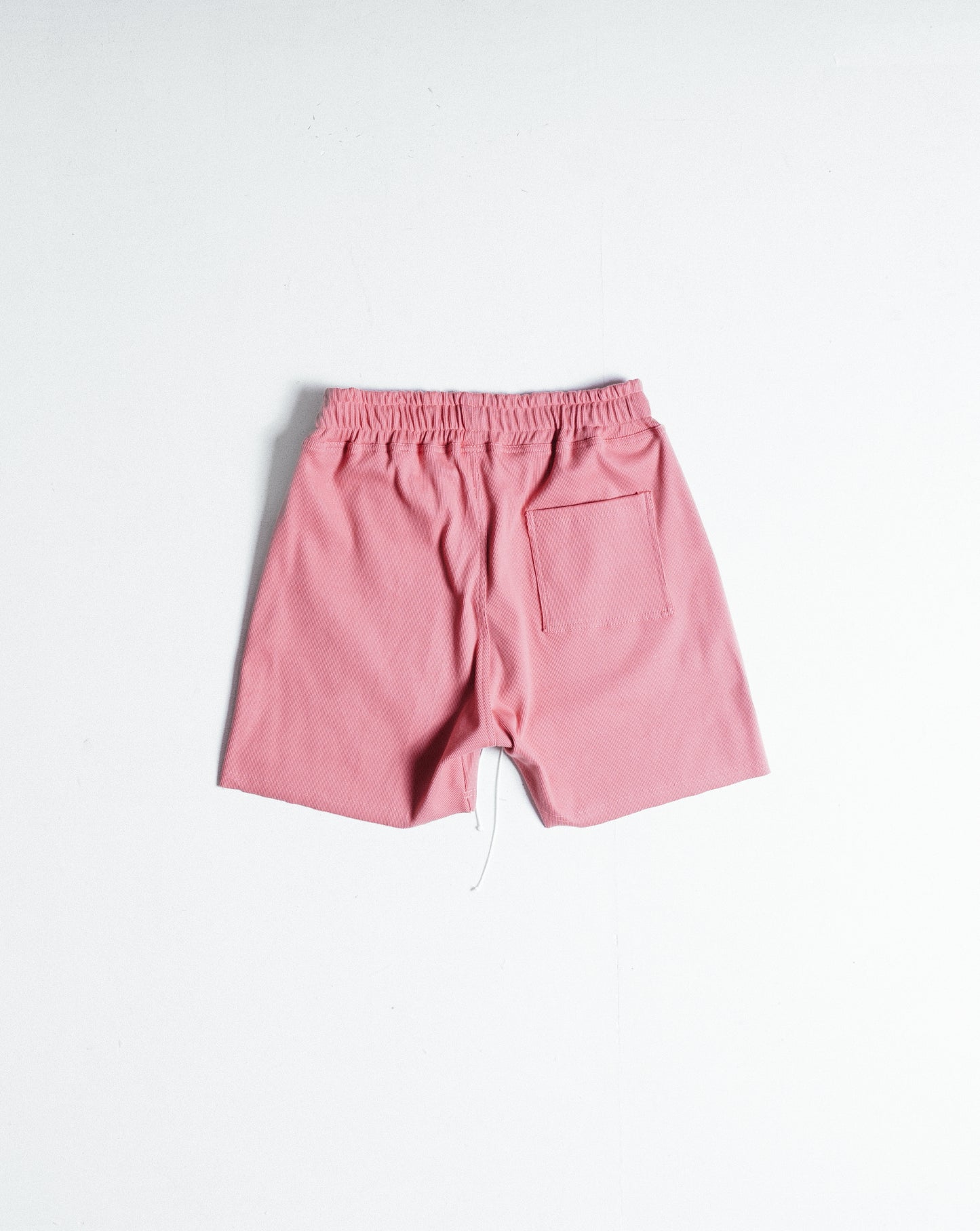 Esse`nc.ial Shorts - Rouge