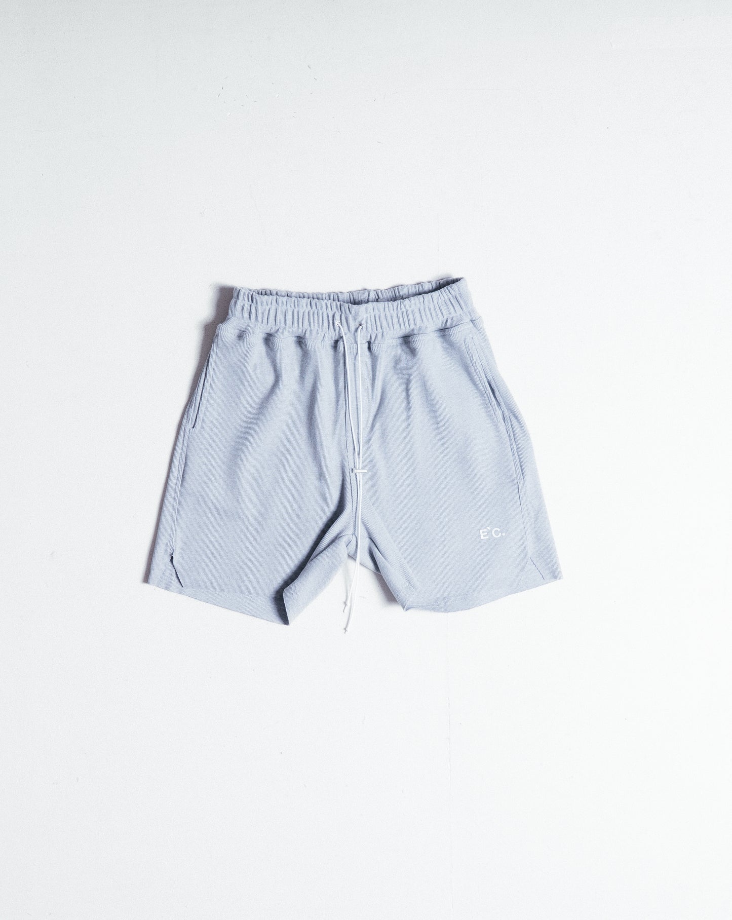 Esse`nc.ial Shorts - Grey