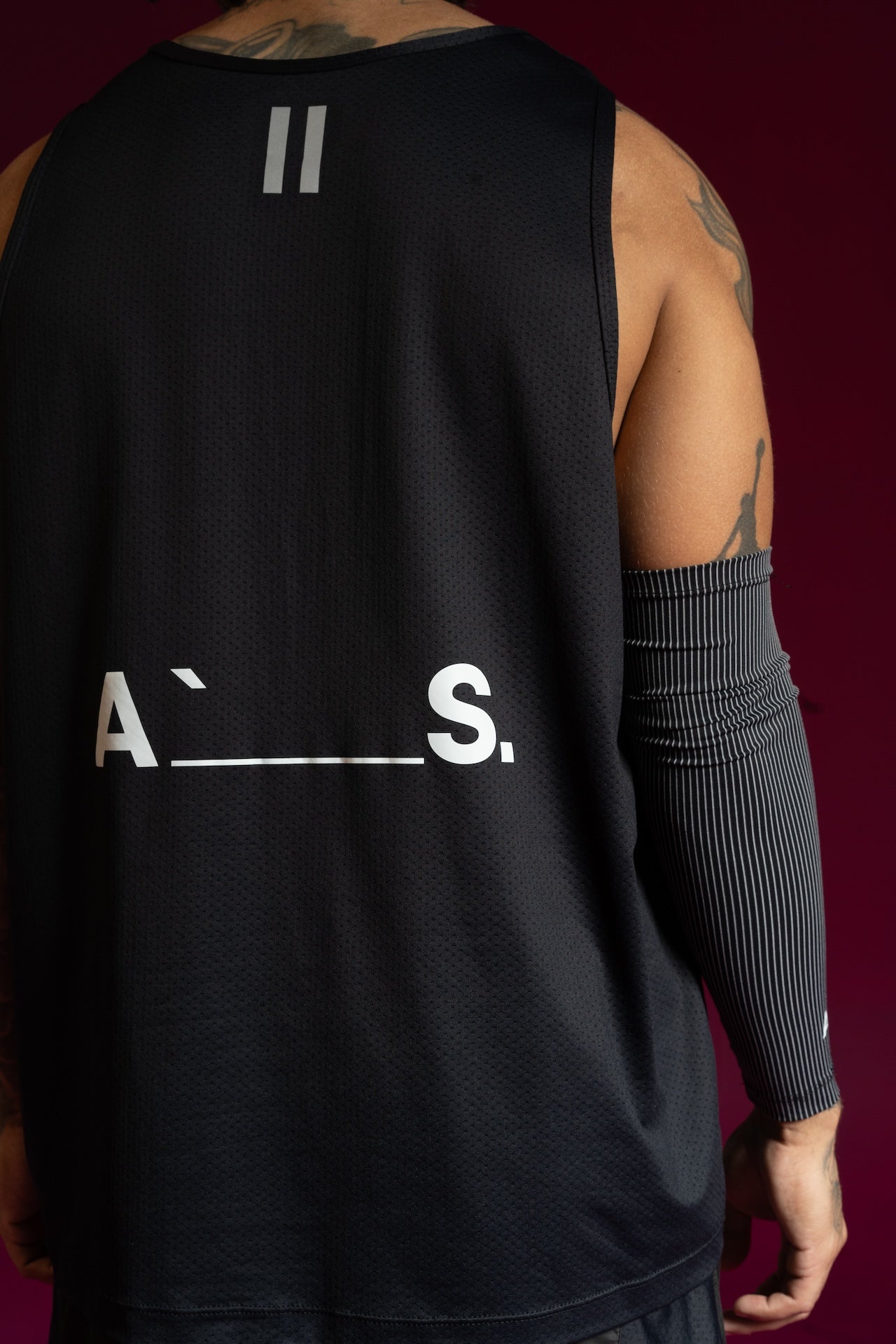 Regata Dry Fit Athle`tic. - Preta