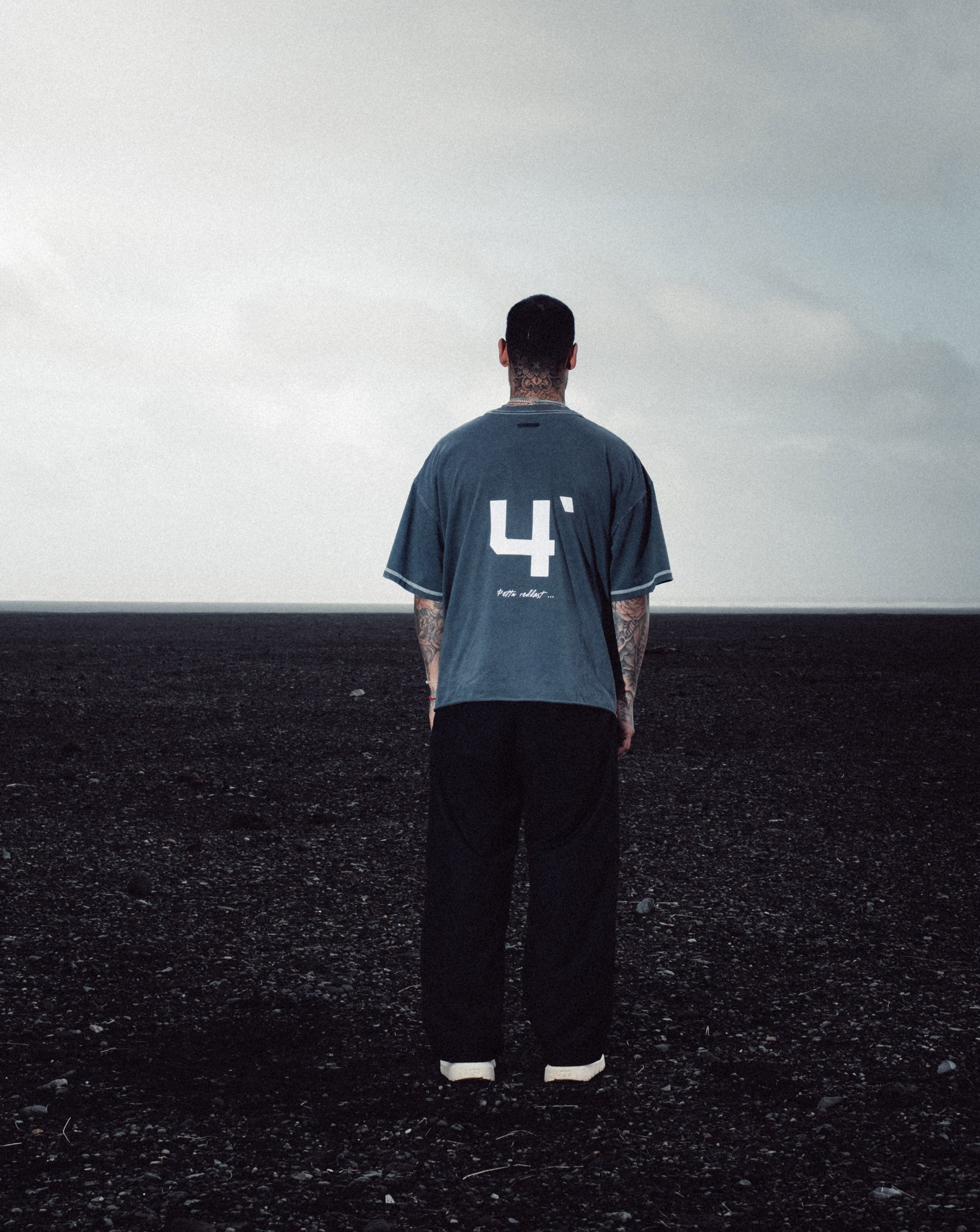 Tee E`C. Vintage Gray