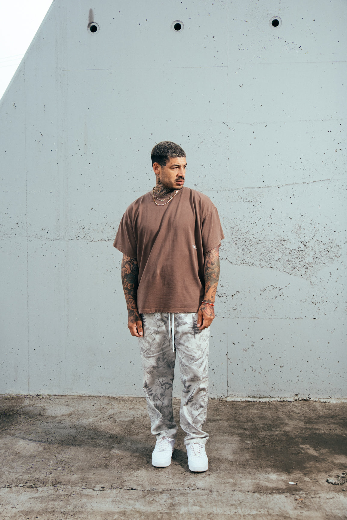 Camiseta Hawk Marrom E`C.