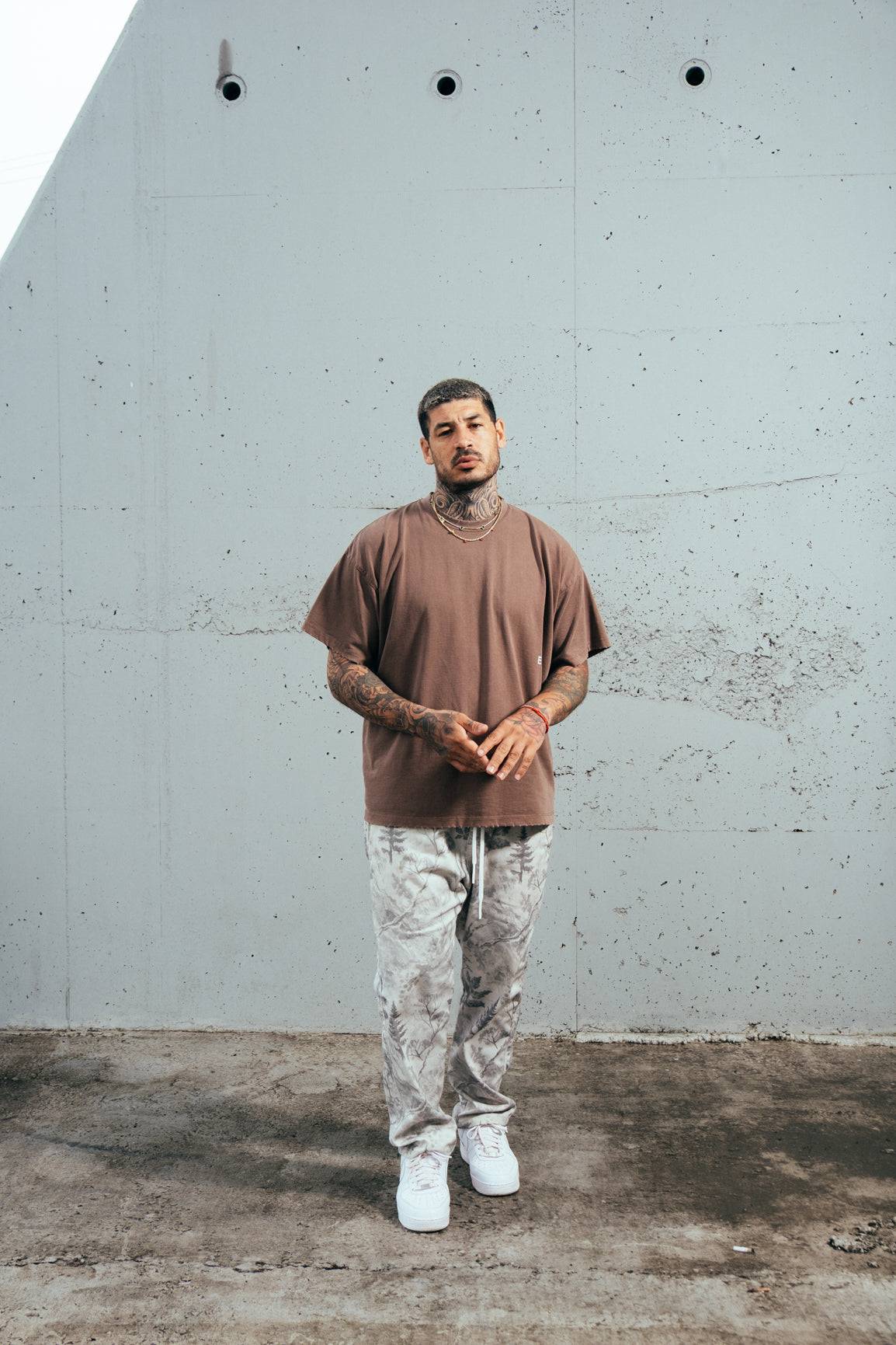 Camiseta Hawk Marrom E`C.