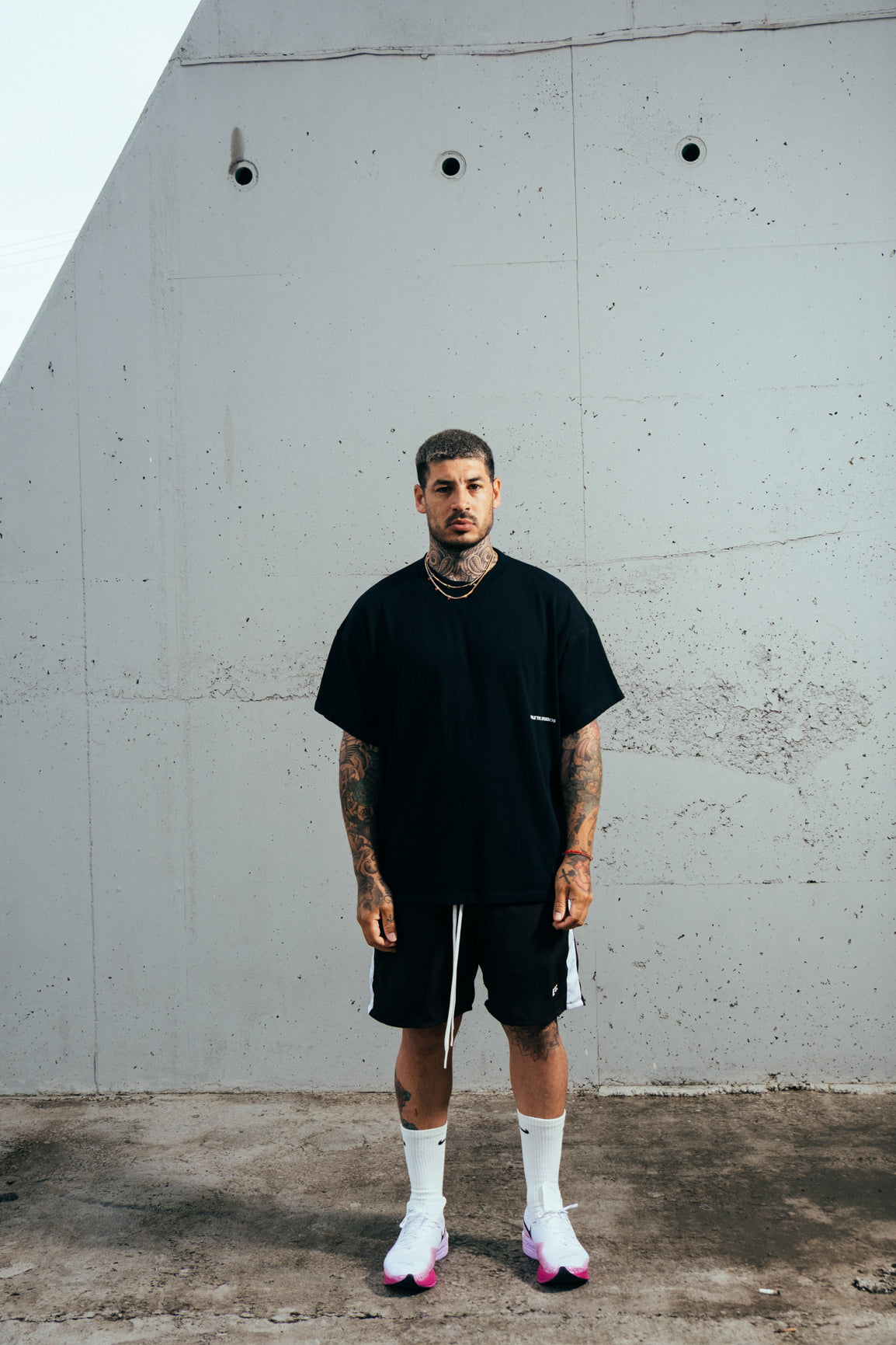 Camiseta Preta Athle`tic. Studios