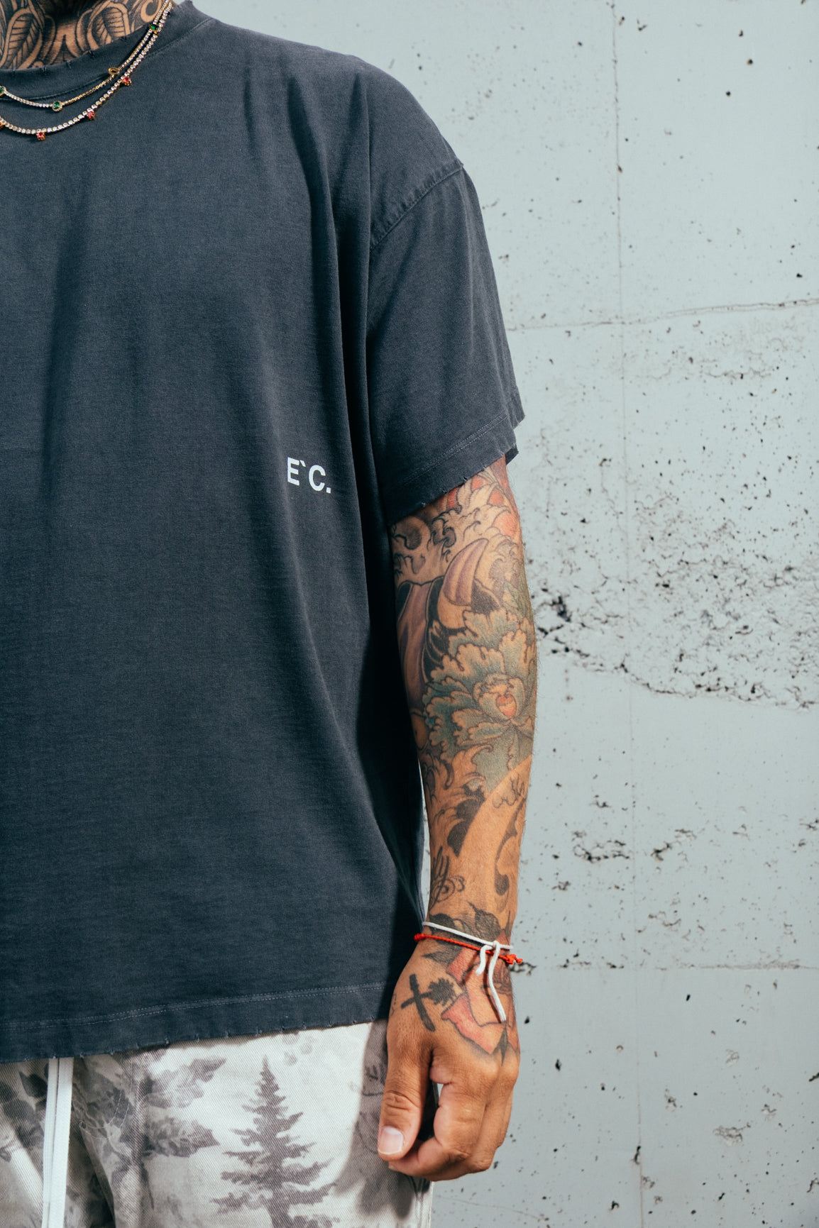 Camiseta Hawk Cinza E`C.