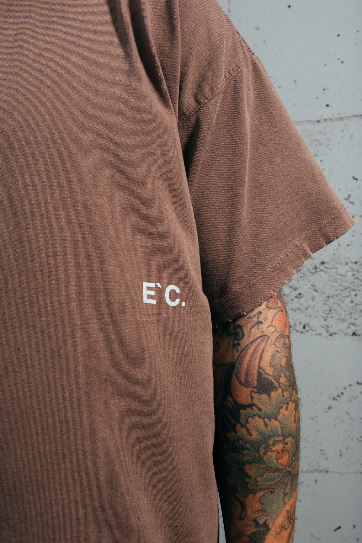 Camiseta Hawk Marrom E`C.