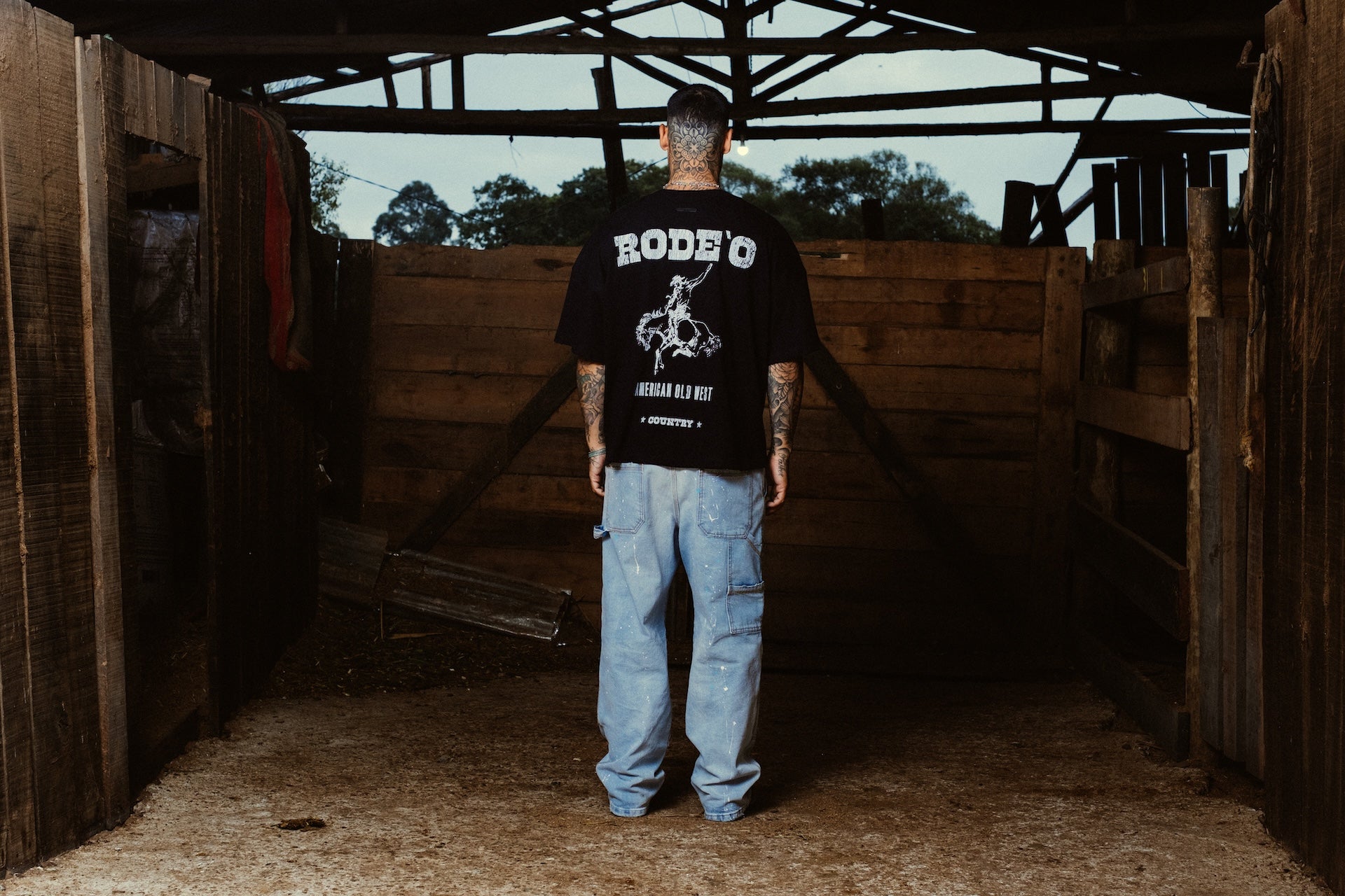 Tee Old West E`C. Black