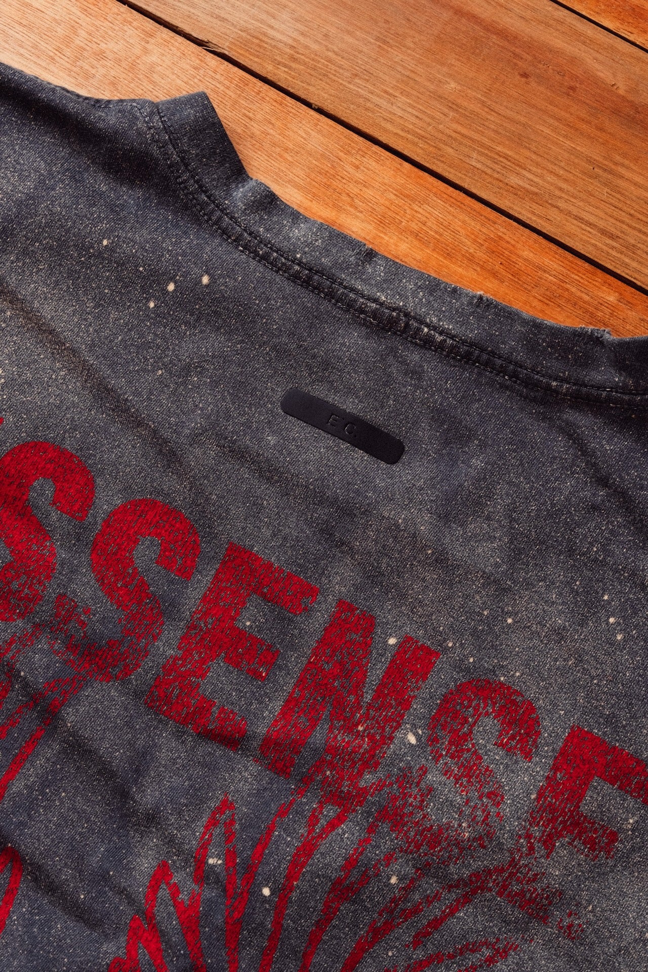 Destroyed Muscle Tank E`C. Gray
