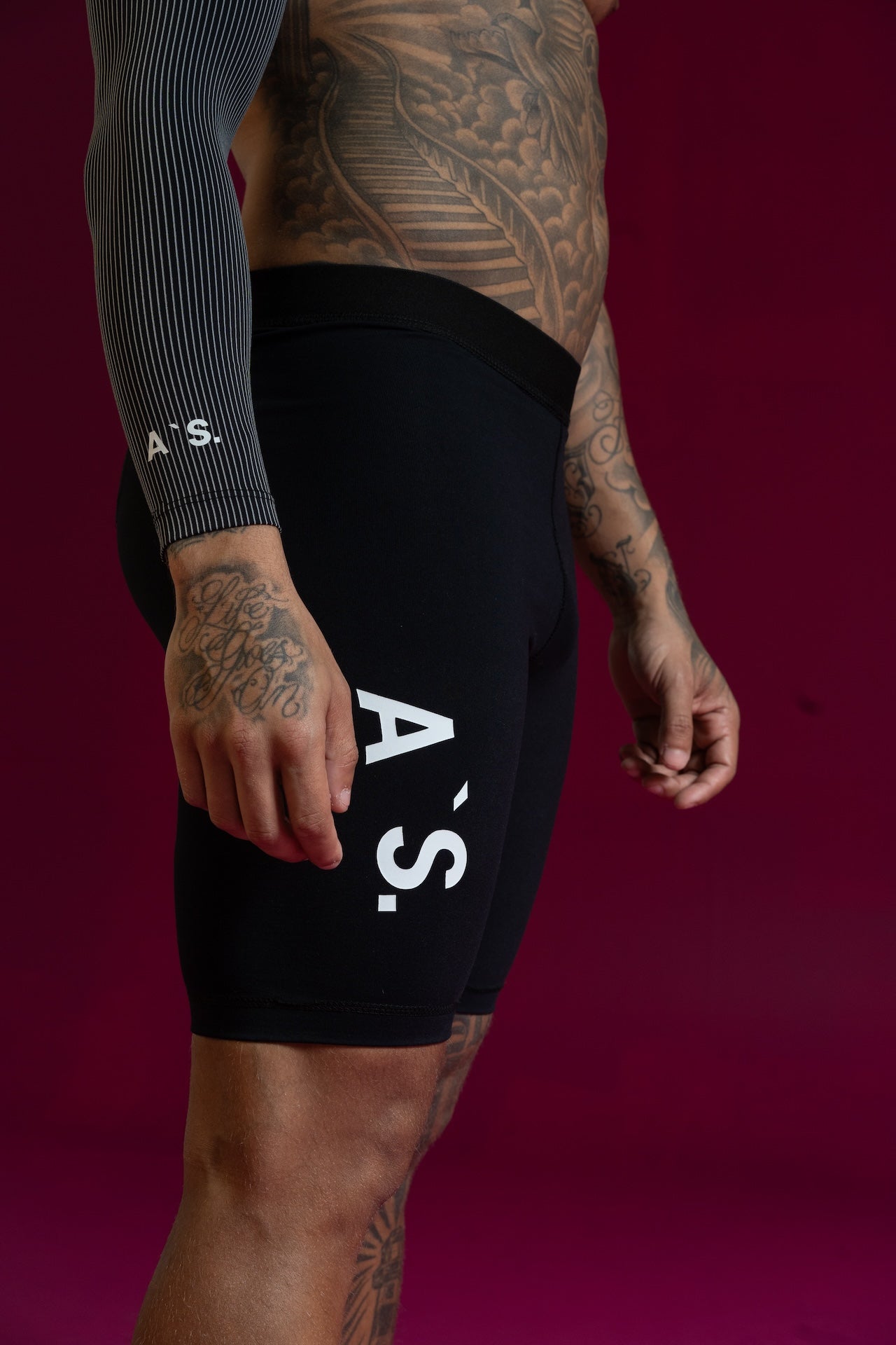 Shorts de Corrida Athle`tic. - Preto