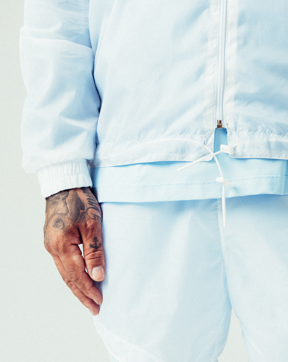 A`S. Windproof White